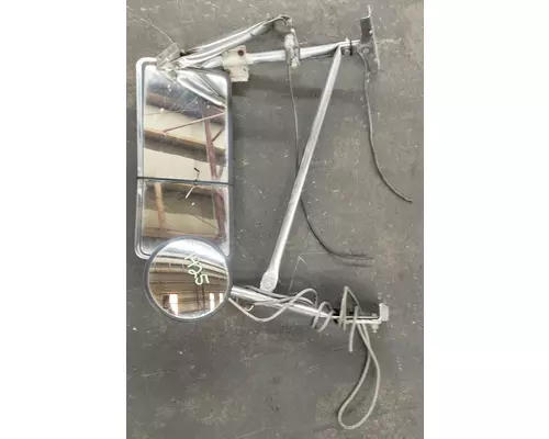 INTERNATIONAL F-9370 Mirror (Side View)