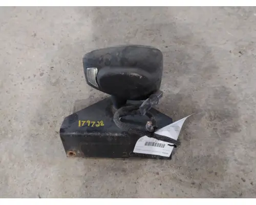 INTERNATIONAL F2574 FOG LIGHT