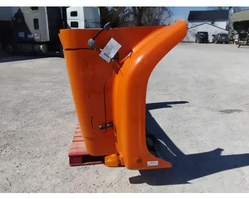 INTERNATIONAL F2574 HOOD