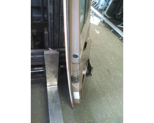 INTERNATIONAL F2575 DOOR ASSEMBLY, FRONT