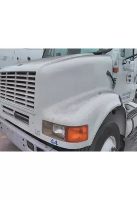 INTERNATIONAL F8100 HOOD