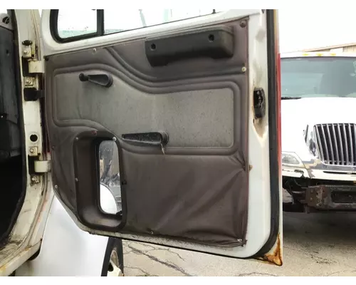 INTERNATIONAL F8200 1990-2003 DOOR ASSEMBLY, FRONT