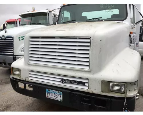 INTERNATIONAL F8200 1990-2003 HOOD