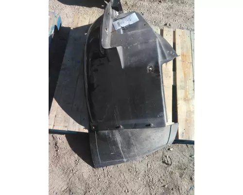 INTERNATIONAL F8200 FENDER EXTENSION