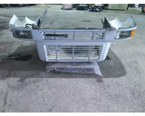 INTERNATIONAL F8200 HOOD