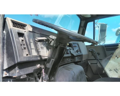 INTERNATIONAL F8200 STEERING COLUMN