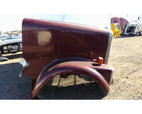 INTERNATIONAL F9300 HOOD