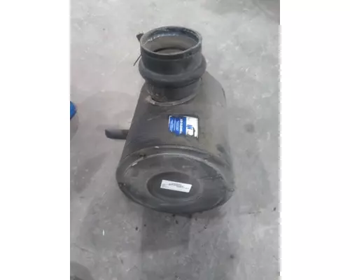 INTERNATIONAL F9370 AIR CLEANER