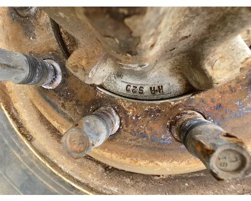 INTERNATIONAL HR529 Hub