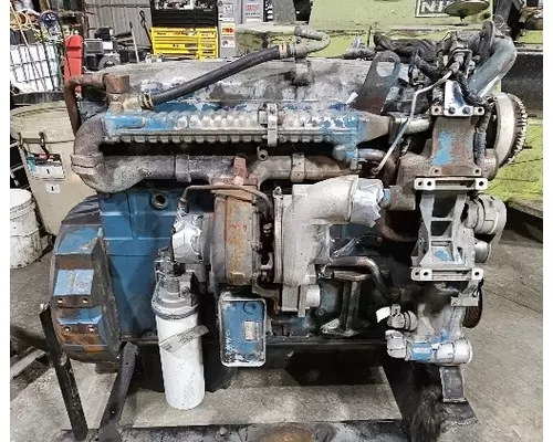 INTERNATIONAL HT 570 Engine Assembly