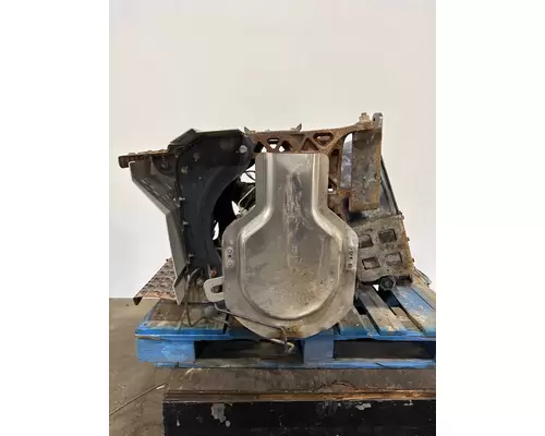 INTERNATIONAL HV513 DPF (Diesel Particulate Filter)
