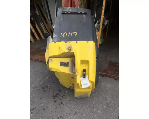 INTERNATIONAL HV513 Fender Extension