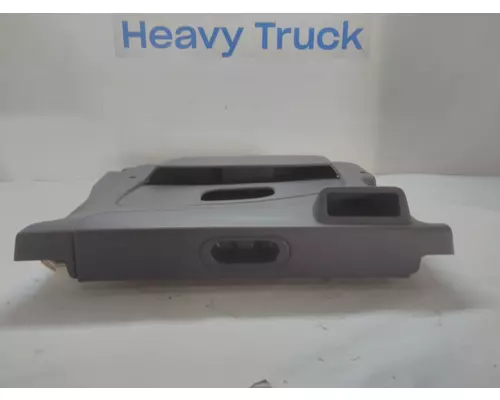 INTERNATIONAL HV Door Panel (Trim)