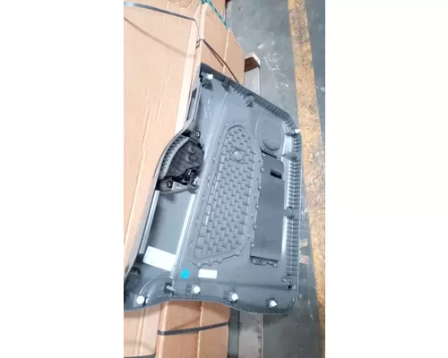 INTERNATIONAL HV Door Panel (Trim)