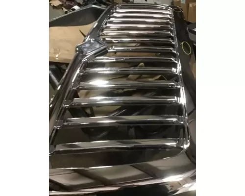 INTERNATIONAL HV Grille