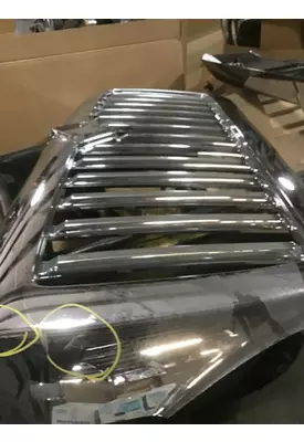 INTERNATIONAL HV Grille