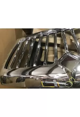 INTERNATIONAL HV Grille