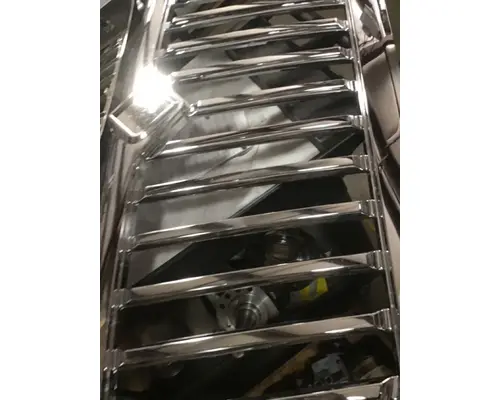 INTERNATIONAL HV Grille