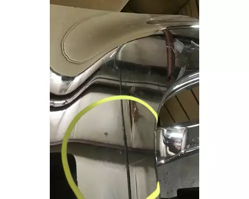 INTERNATIONAL HV Grille