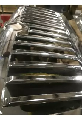 INTERNATIONAL HV Grille