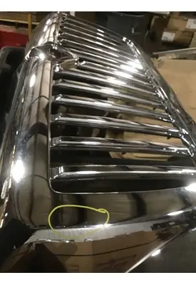 INTERNATIONAL HV Grille