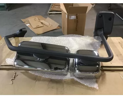 INTERNATIONAL HV Mirror (Side View)