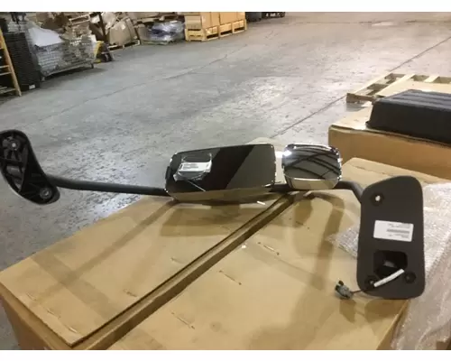 INTERNATIONAL HV Mirror (Side View)