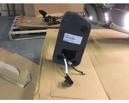 INTERNATIONAL HV Mirror (Side View)