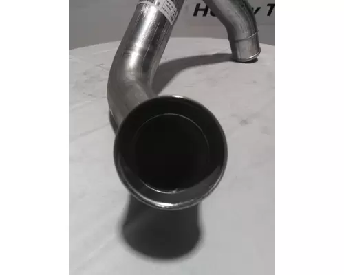 INTERNATIONAL HV Radiator pipe