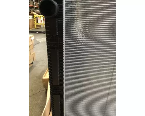 INTERNATIONAL HV Radiator