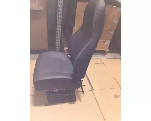 INTERNATIONAL HV Seat, Front