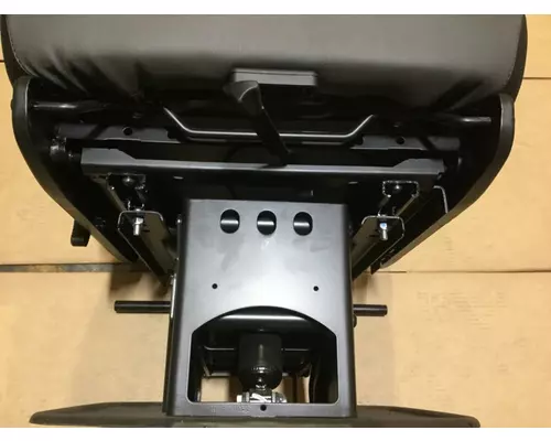 INTERNATIONAL HV Seat, Front