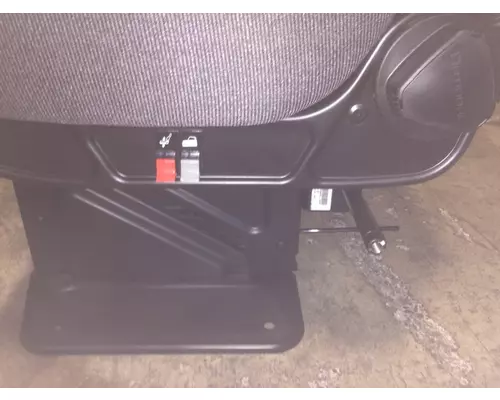 INTERNATIONAL HV Seat, Front