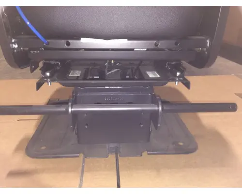 INTERNATIONAL HV Seats