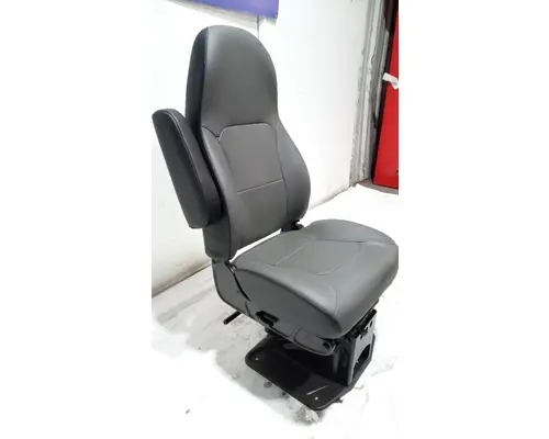 INTERNATIONAL HV Seats