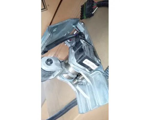 INTERNATIONAL HX515 Accelerator Parts