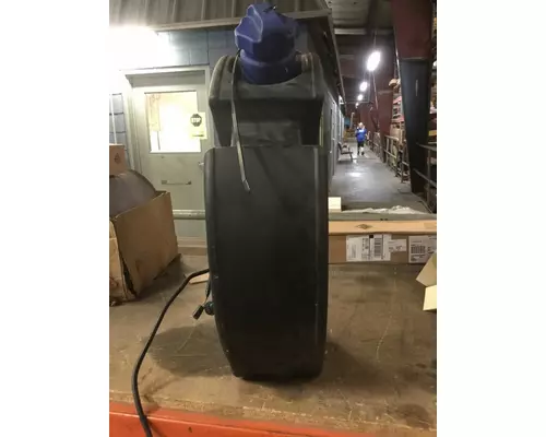 INTERNATIONAL HX515 DEF Tank
