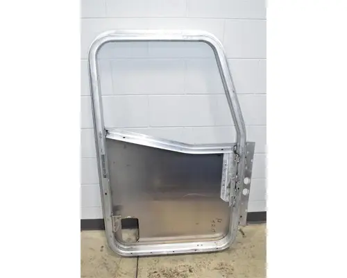 INTERNATIONAL HX515 Door Assembly, Front