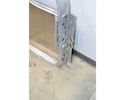 INTERNATIONAL HX515 Door Assembly, Front