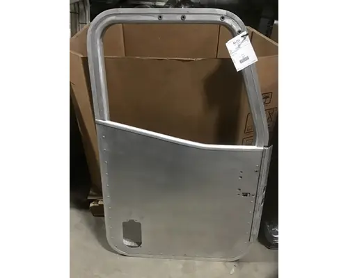 INTERNATIONAL HX515 Door Assembly, Front