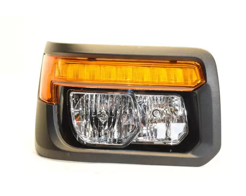 INTERNATIONAL HX515 Headlamp Assembly