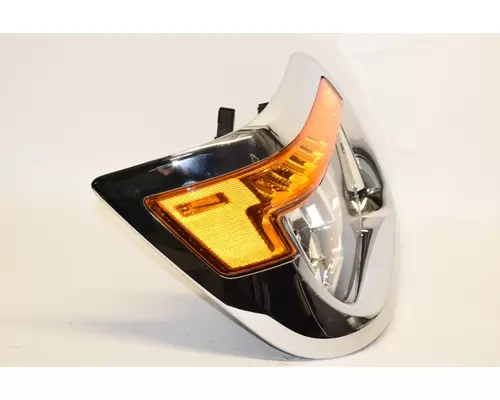 INTERNATIONAL HX515 Headlamp Assembly
