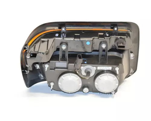 INTERNATIONAL HX515 Headlamp Assembly