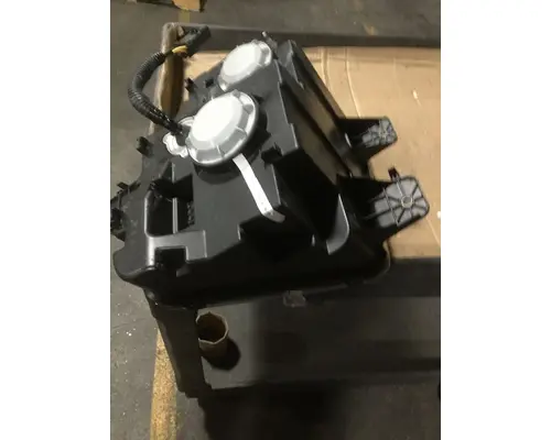 INTERNATIONAL HX515 Headlamp Assembly