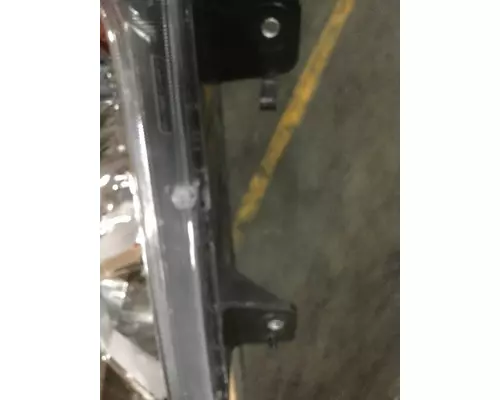 INTERNATIONAL HX515 Headlamp Assembly