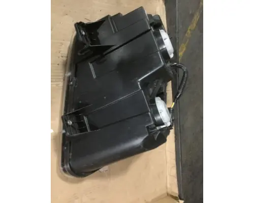 INTERNATIONAL HX515 Headlamp Assembly