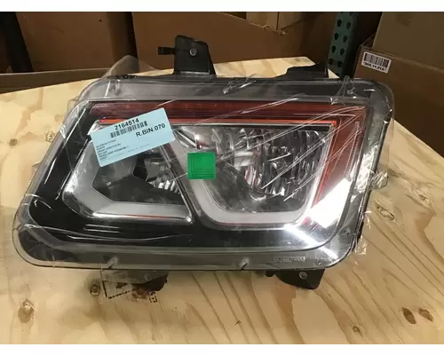 INTERNATIONAL HX515 Headlamp Assembly