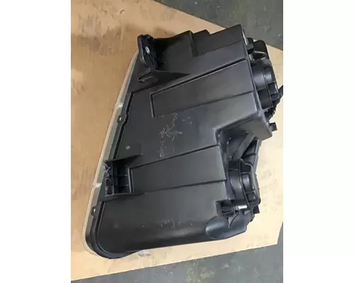 INTERNATIONAL HX515 Headlamp Assembly