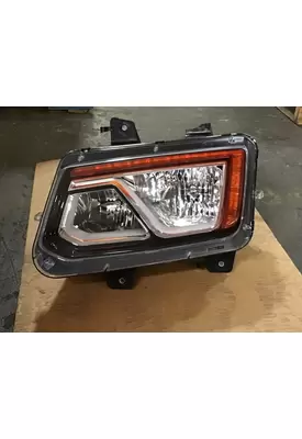 INTERNATIONAL HX515 Headlamp Assembly