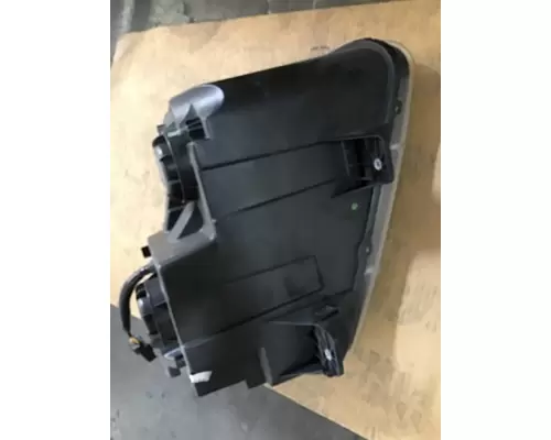 INTERNATIONAL HX515 Headlamp Assembly